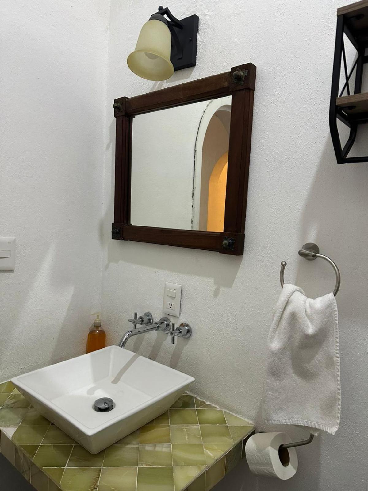 Hotel Casa Alvarada Comala エクステリア 写真