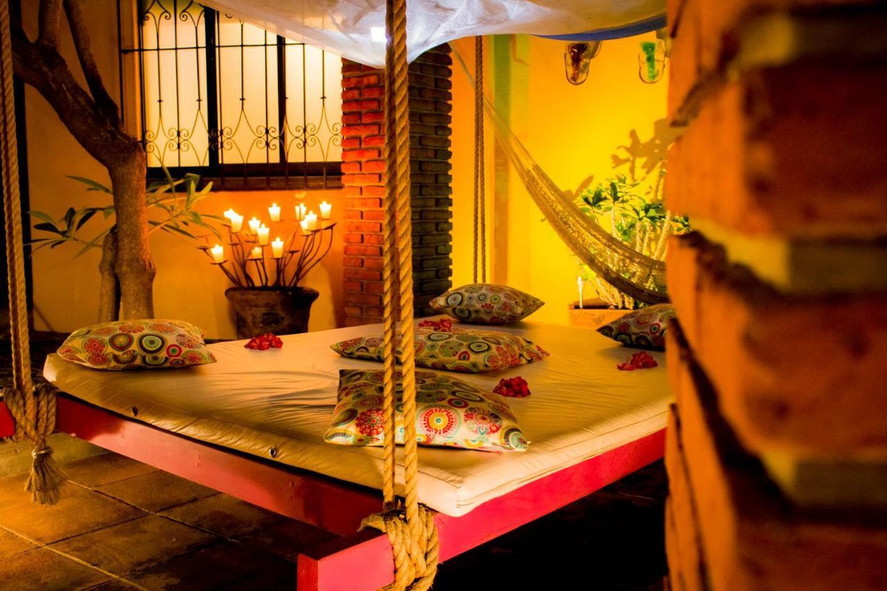 Hotel Casa Alvarada Comala エクステリア 写真